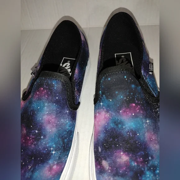 Vans Sneakers Women Size 6.5 Galaxy Slip Ons - Picture 3 of 10